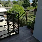 Apartment Arapartman *
