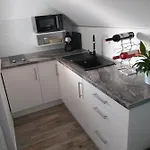 Apartment Arapartman *