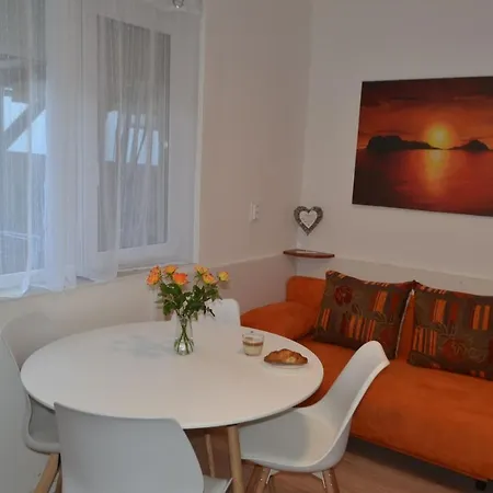 Arapartman * 扎马迪