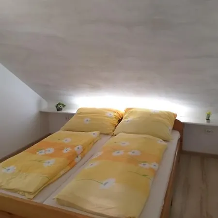 Arapartman * Zamardi