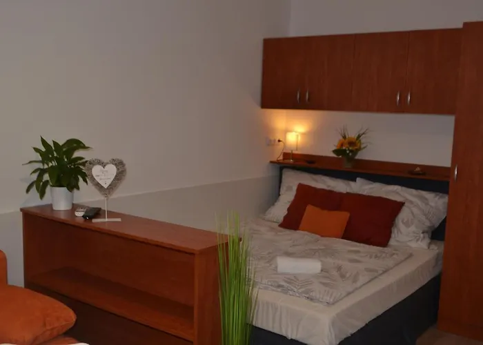 Arapartman * זמראדי